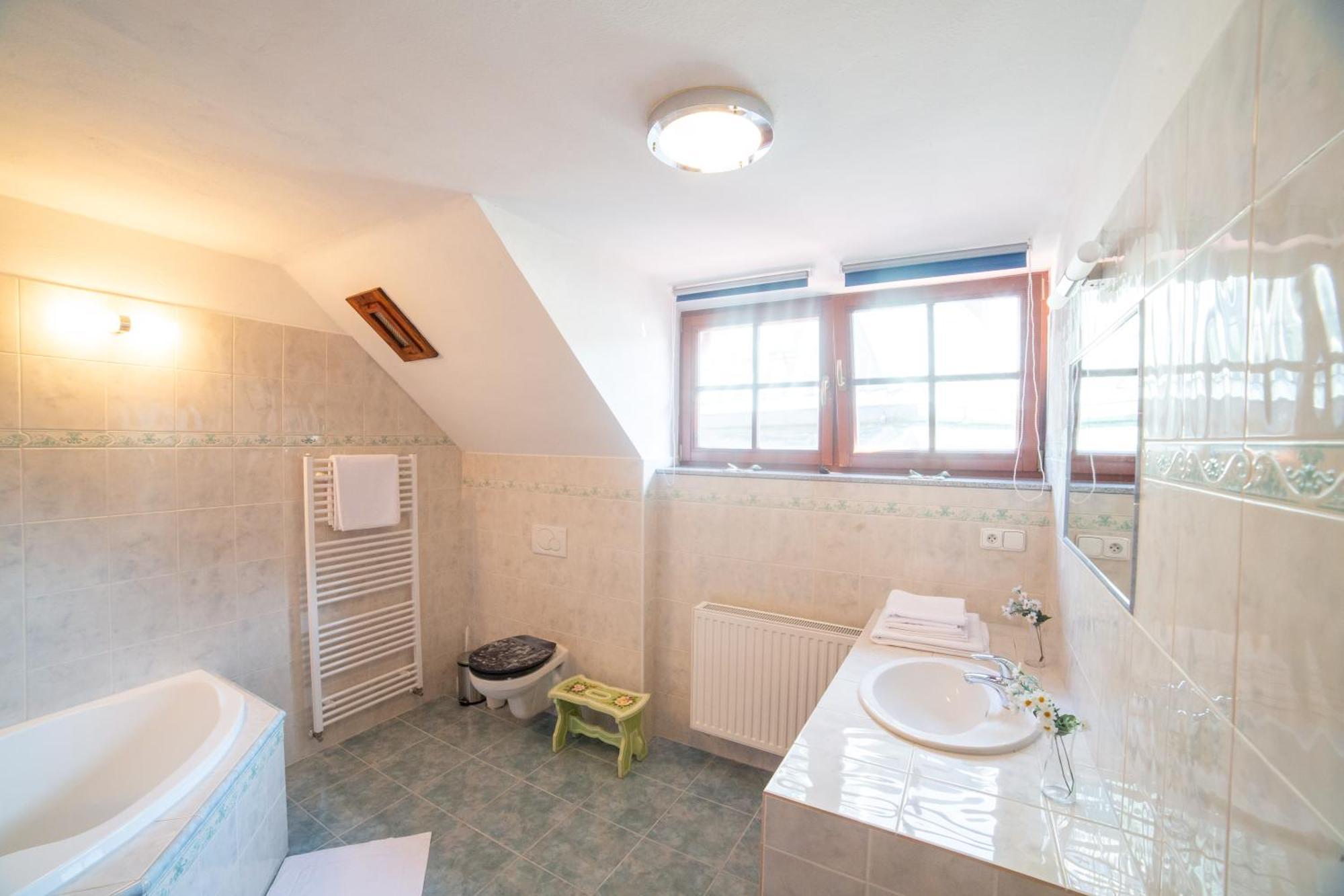 Rezidence Plesivec - Rodinny Apartman S 3 Loznicemi Český Krumlov Exterior foto